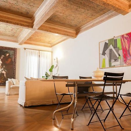 Ht - Casa Del Pittore In Piazza Delle Erbe بادوفا المظهر الخارجي الصورة