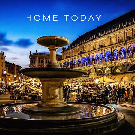 Ht - Casa Del Pittore In Piazza Delle Erbe بادوفا المظهر الخارجي الصورة