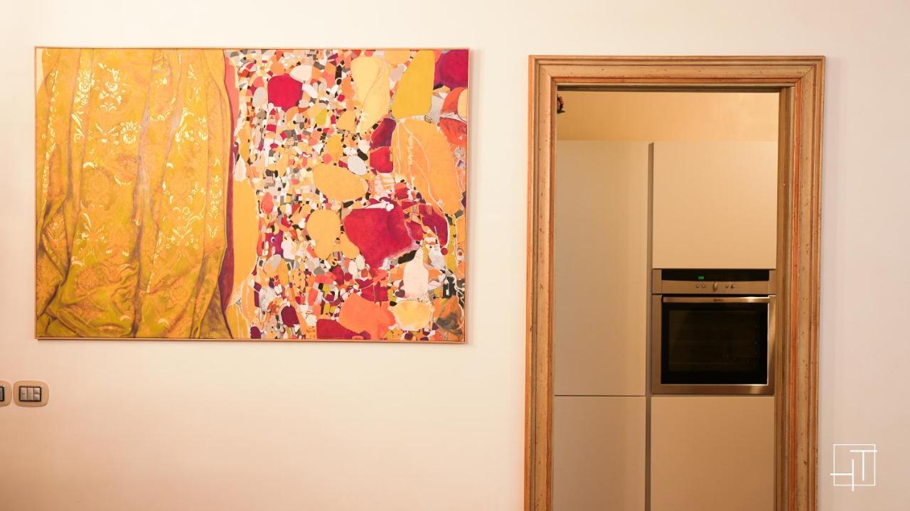 Ht - Casa Del Pittore In Piazza Delle Erbe بادوفا المظهر الخارجي الصورة